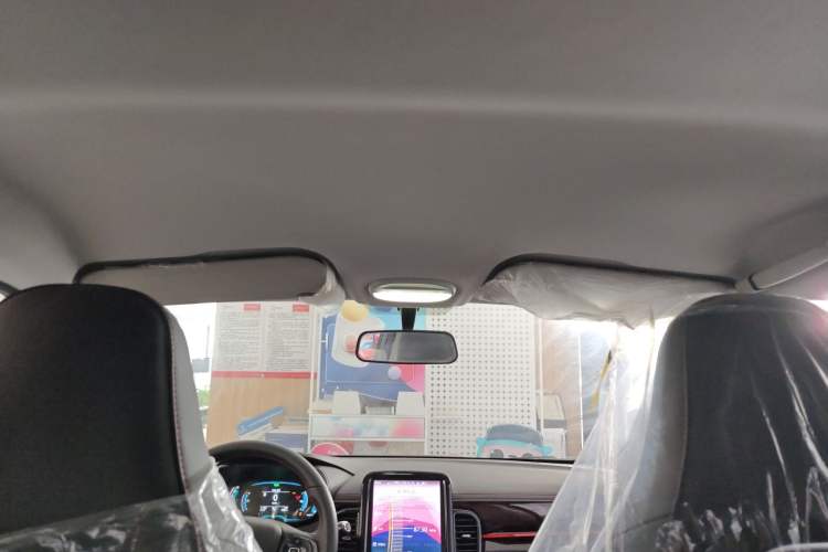 Used Chery New Energy Little Ant 2022 Revised Version Sweet Pink Edition Half-Sugar Version Lithium Iron Phosphate 30.7 kWh 30 kW 301 km