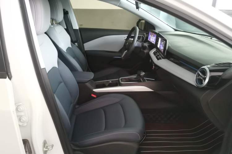 Used Chevrolet Monza 2024 1.5L Dual-Clutch Enjoyment Edition Interior 1