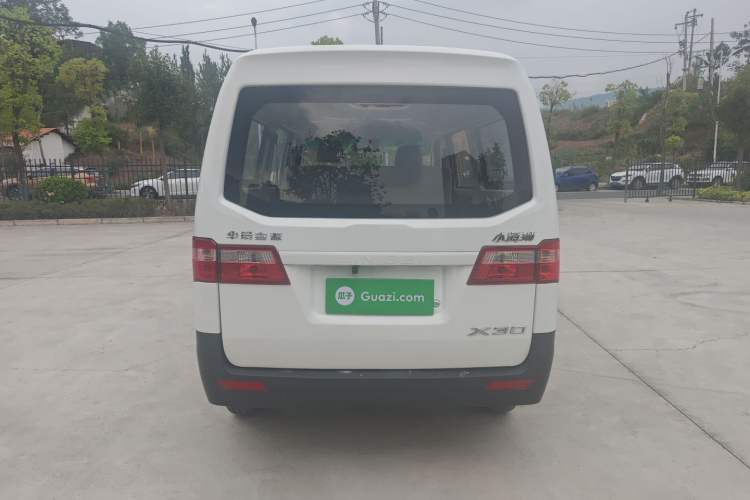 Used Jinbei Hiace X30 2021 1.5L Standard Model Central Air Conditioning EPS Version Bus China VI Emission Standard SWC15M