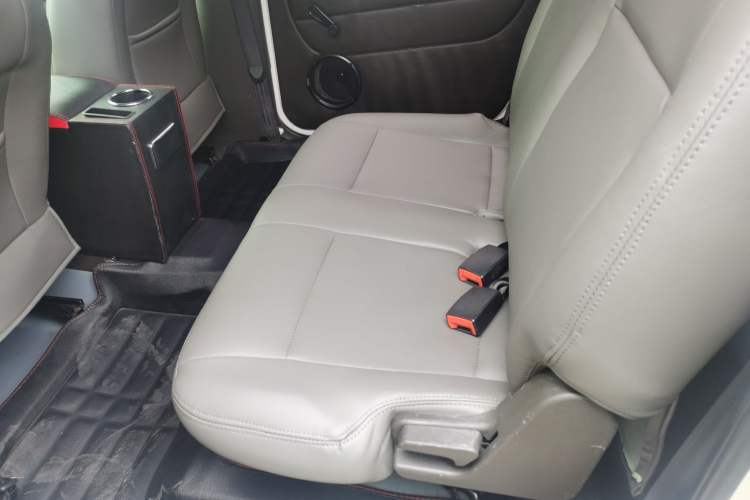 Used Wuling Hongguang 2015 1.5L S Basic Version China V Standard