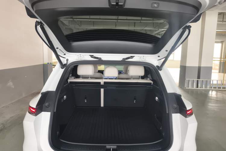 Used Li Auto L6 2024 Pro Model
