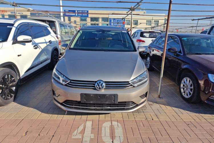 Used Volkswagen Golf Sportsvan 2016 280TSI Automatic Luxury Model Exterior 1