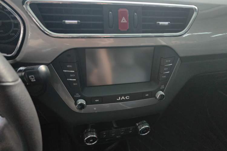 Used JAC Refine S2 2015 1.5L Manual Luxury Smart Model