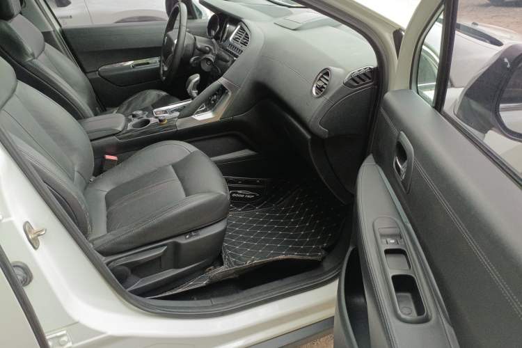 Used Peugeot 3008 2013 1.6THP Automatic Prestige Edition