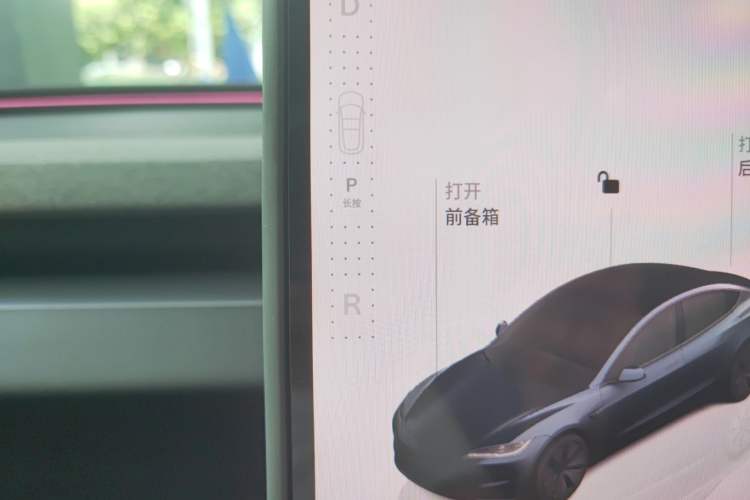 Used Tesla Model 3 2025 Rear-Wheel-Drive Version
