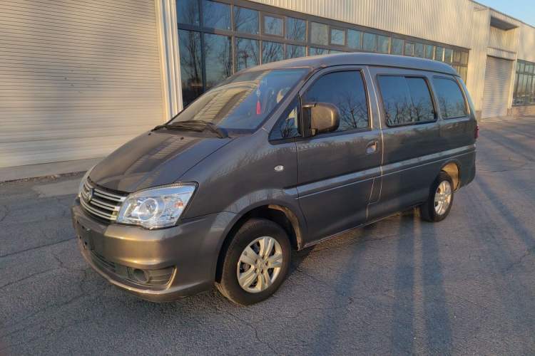 Used FORTHING Lingzhi 2018 M3 1.5L 5-Seat Base Model