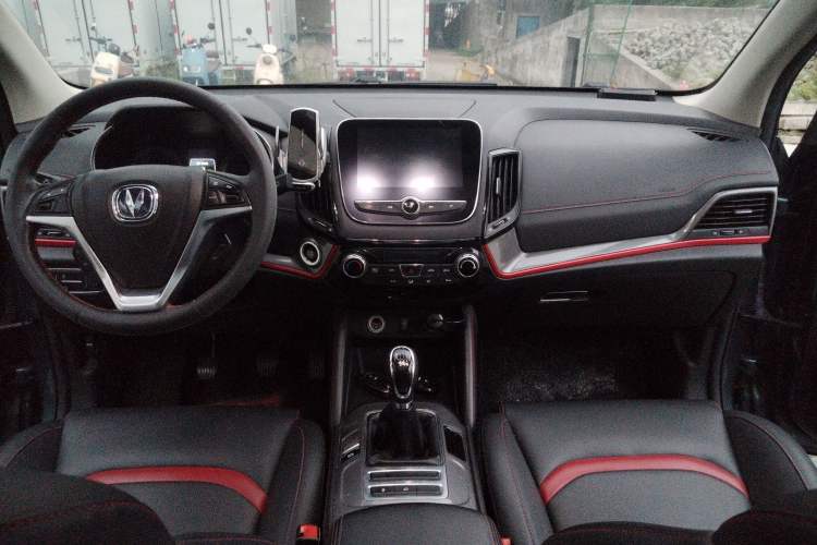 Used Changan CS55 2017 1.5T Manual Xuan Dong Model