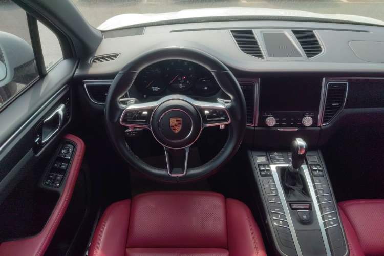 Used Porsche Macan 2017 Macan 2.0T