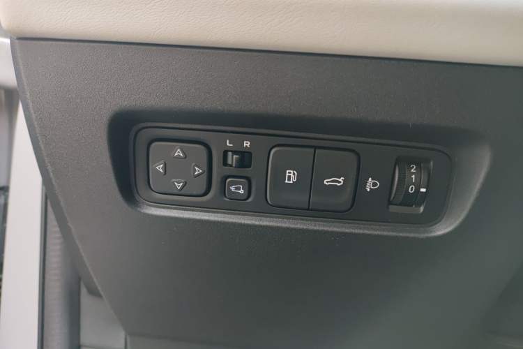 Used Qiyuan A06 2023 Base Model