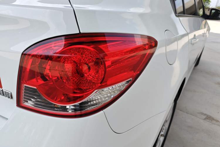 Used Chevrolet Cruze 2013 Hatchback 1.6L Automatic Luxury Model