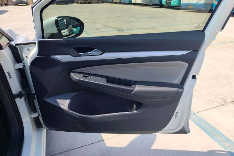 Used Volkswagen Golf 2021 280TSI DSG Pro Interior 6