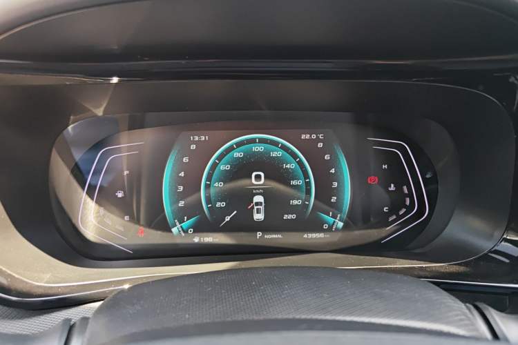 Used CHANGAN OSHAN X5 2021 1.5T DCT Prestige Edition Instrument Cluster