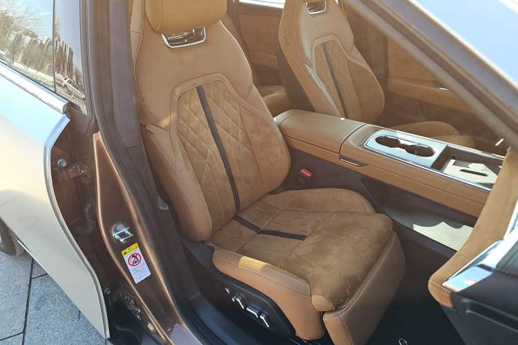 Used Mazda EZ-6 2024 Range-Extended 200 Luxury Edition
