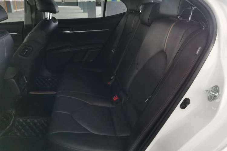 Used Toyota Camry 2021 2.5G Luxury Edition