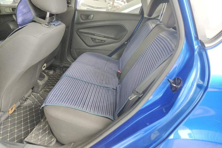 Used Ford Fiesta 2013 Hatchback 1.5L Manual Fashion Edition