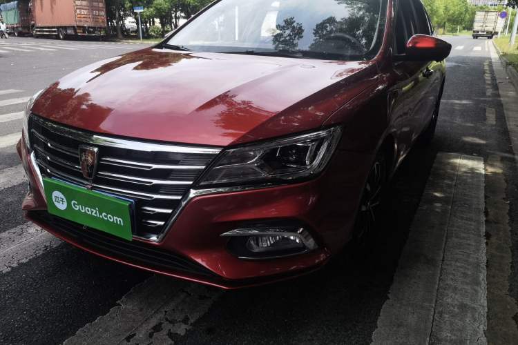 Used Roewe i5 2020 1.5L Automatic 4G Connect Luxury Flagship Edition Front Left 45 Deg