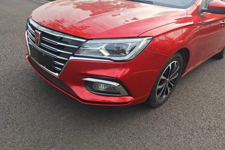 Used Roewe i5 2020 1.5L Manual 4G Connect Leehao Flagship Edition Exterior 7