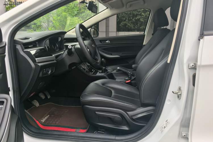 Used Chery Arrizo 5 2021 PRO 1.5L Manual Youth Edition