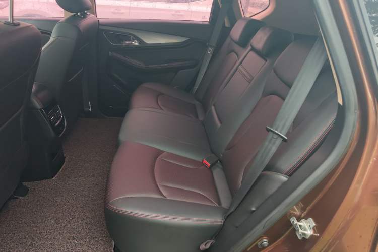 Used Baojun 560 2016 1.8L Manual Luxury Edition