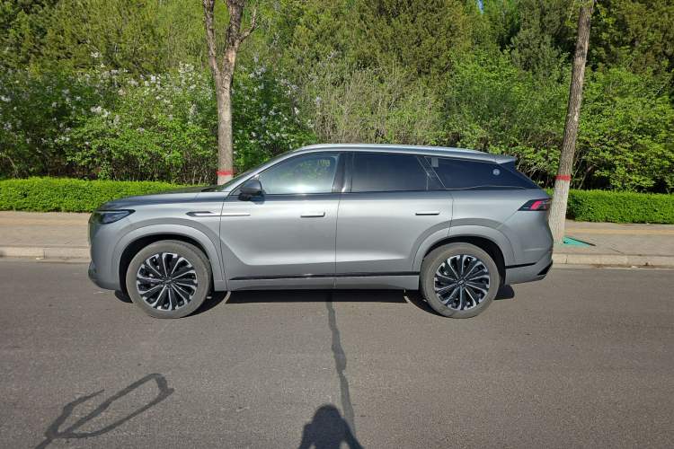 Used Chery Tiggo 9 2024 2.0T Automatic Two-Wheel Drive Ultra-Comfortable Deluxe Edition