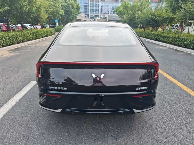 Used Wuling Xingguang 2023 70 Standard Edition — 5