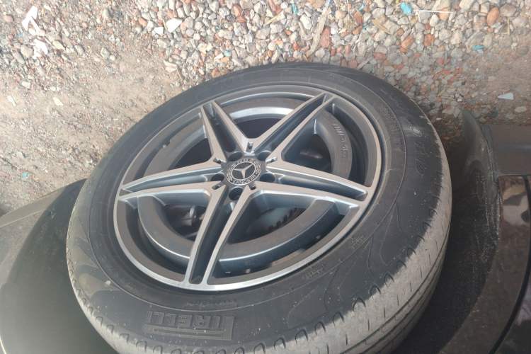 Used Mercedes-Benz EQC 2022 Facelift EQC 400 4MATIC Exterior 2