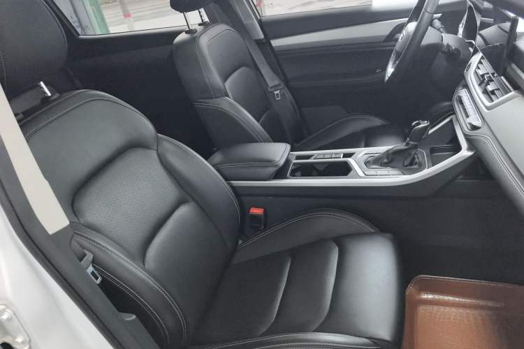 Used Geely Auto Vision X6 2020 1.4T CVT Luxury Edition
