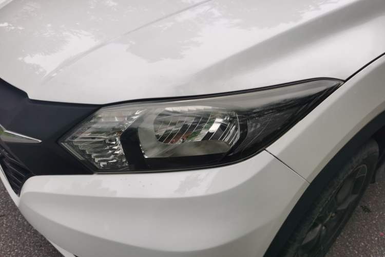 Used Honda Vezel 2016 1.8L CVT Front-Wheel Drive Pioneer Edition
