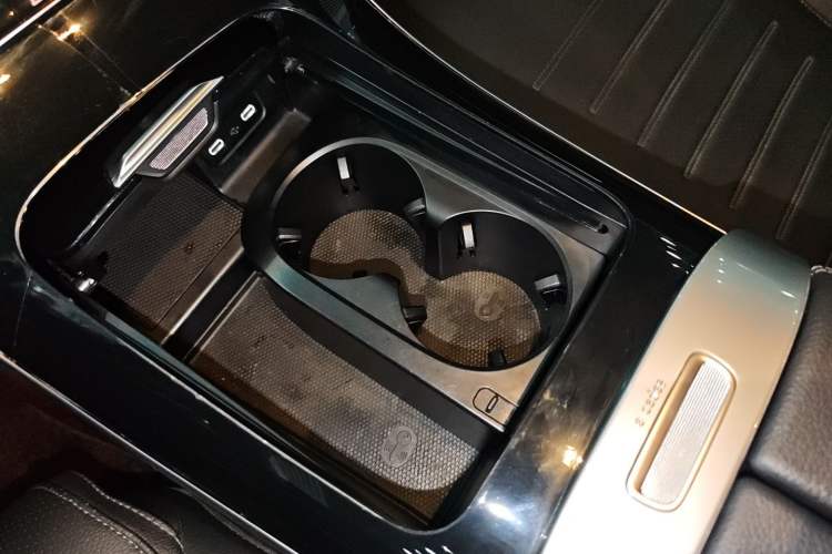 Used Mercedes-Benz C-Class 2023 C 200 L Sport Edition Interior 7