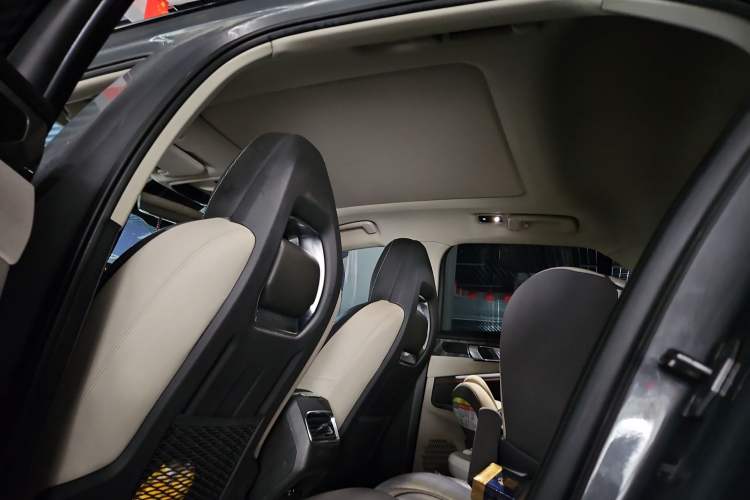 Used Lynk & Co 02 2019 High-Energy Edition 2.0T Automatic Two-Wheel Drive Shine Pro Edition China VI Standard