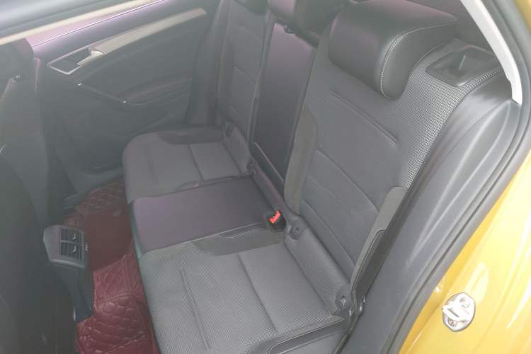 Used Volkswagen Golf 2018 1.6L Automatic Comfort Model
