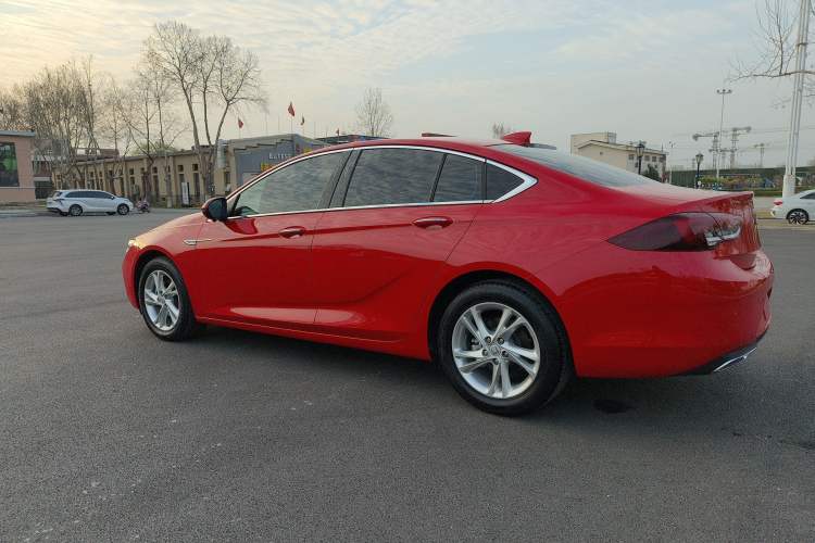 Used Buick Regal 2024 25T Deluxe Edition