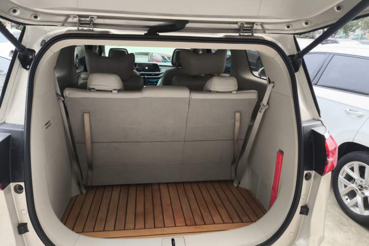 Used Buick GL8 2022 ES Landtrek 653T Comfort Edition
