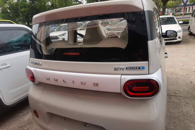 Used Wuling Hongguang MINIEV 2024 3rd Generation 215km Youth Edition