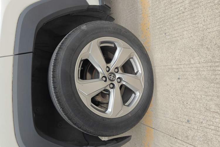 Used Toyota RAV4 2020 2.0L CVT Two-Wheel Drive Fashion PLUS Edition