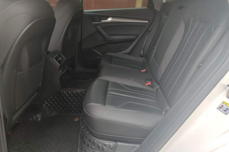 Used Audi Q5L 2021 45 TFSI Luxury Dynamic Edition Interior 2