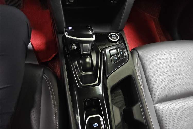 Used Hyundai ix35 2021 2.0L Automatic 2WD GLS Leading Edition Gear Lever
