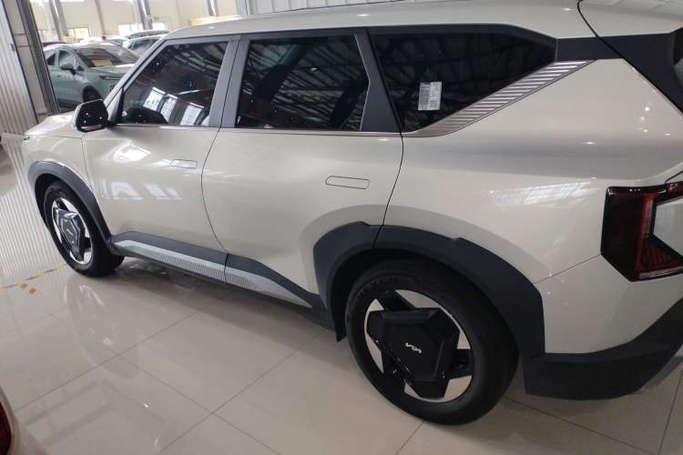 Used Kia EV5 2024 530 Air
