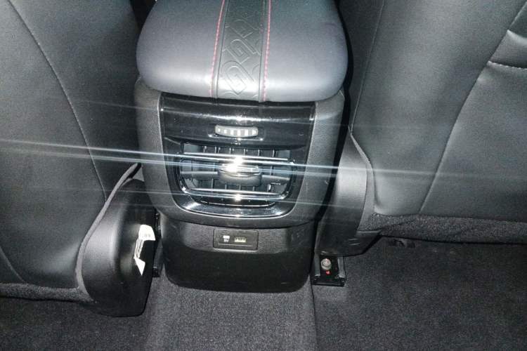 Used GAC Trumpchi EMPOW 2021 270T DCT J16 Version Interior 5