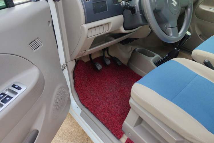 Used Suzuki Wagon R 2015 1.0L Manual Utility Model