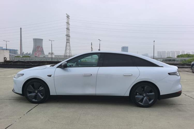 Used Leapmotor C01 2022 Four-Wheel Drive Dual-Motor Performance Version Exterior 2