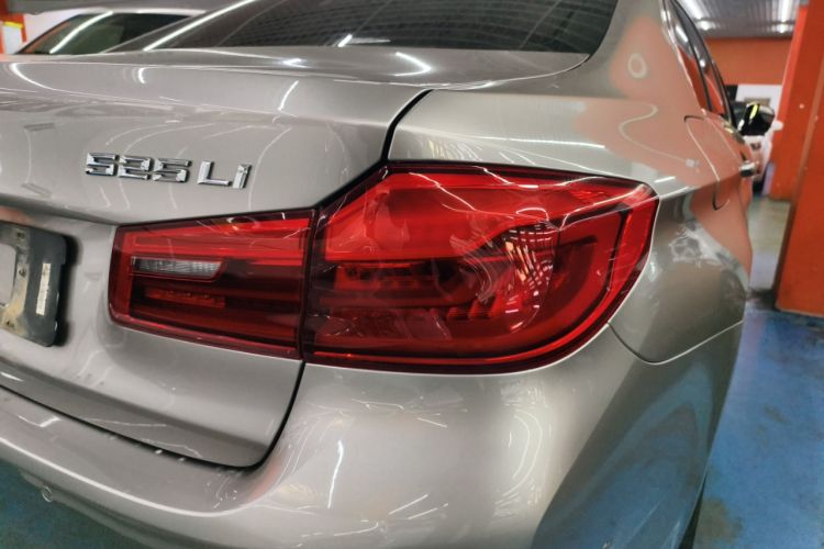 Used BMW 5 Series 2020 525Li Luxury Package