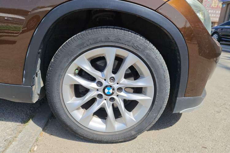 Used BMW X1 2014 sDrive18i Leading Model

