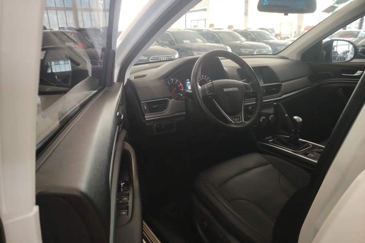 Used Haval H6 2018 Red-Label Sport Version 1.5T Manual Two-Wheel Drive Elite Model