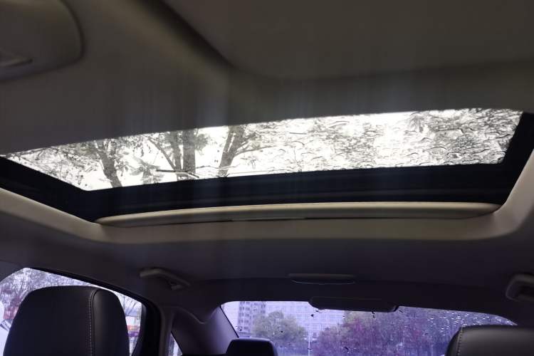 Used Ford Escort 2015 1.5L Automatic Fashion Model