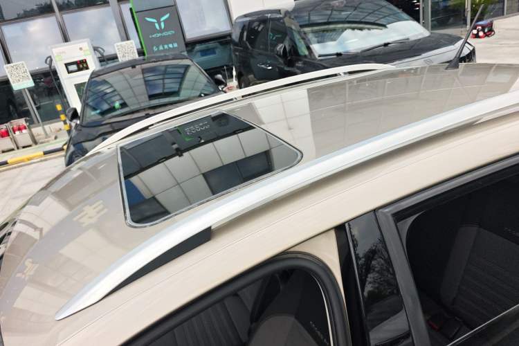 Used Volkswagen Polo 2014 1.6L Cross Polo Automatic