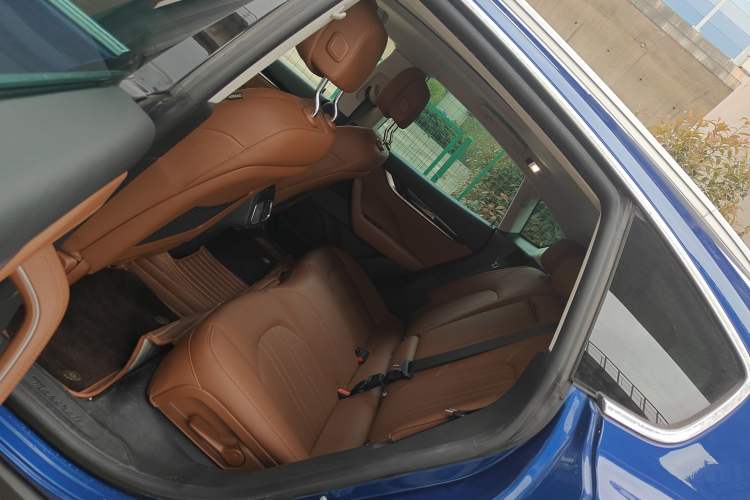 Used Maserati Levante 2016 3.0T S Standard Model Left Rear Seat