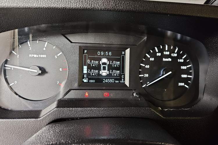 Used BAW 212 Classic 2023 Sniper 2.4T Manual Light-duty Model
