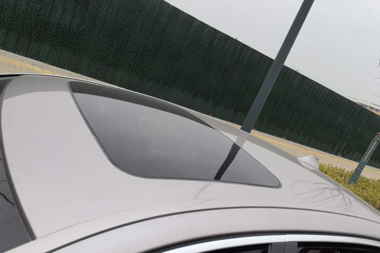 Used BMW 5 Series 2014 525Li Leading Model