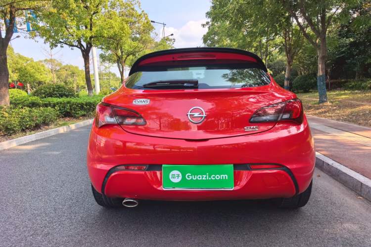 Used Opel Astra 2014 1.4T GTC Sport Model